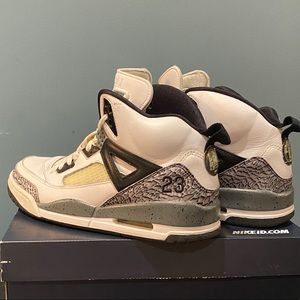 Jordan Sneakers Size 9.5